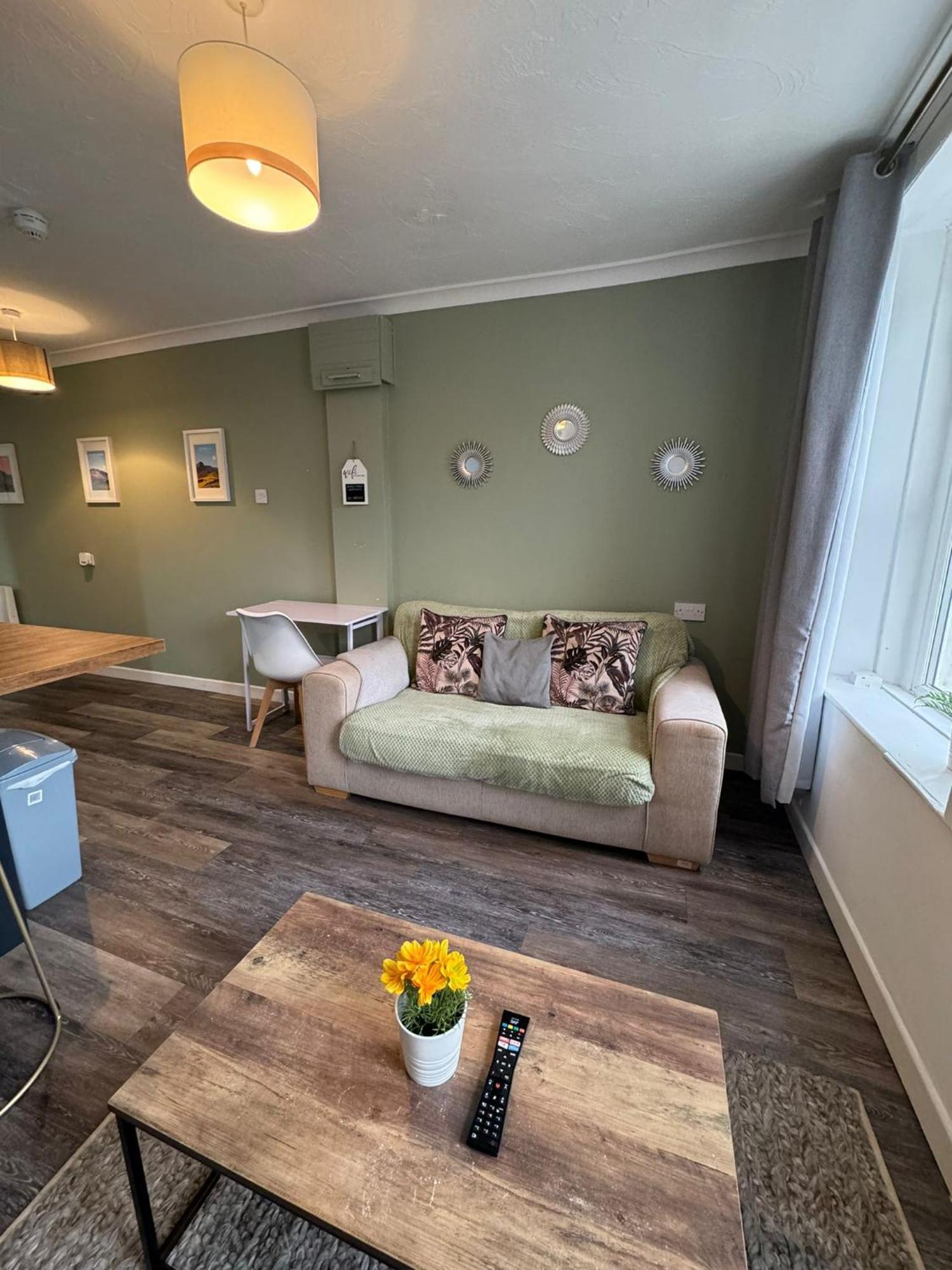 5b Queens Street,